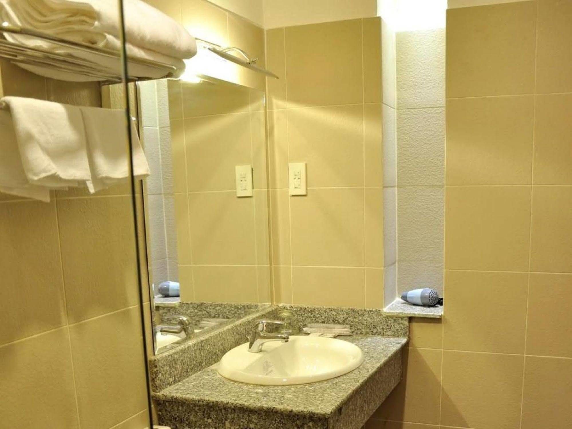 White Lion Hotel Nha Trang Eksteriør billede